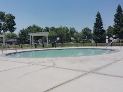 Holbrook Heights Community